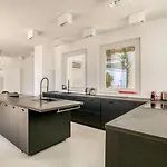 Villa Kryvo - Quiet Retreat